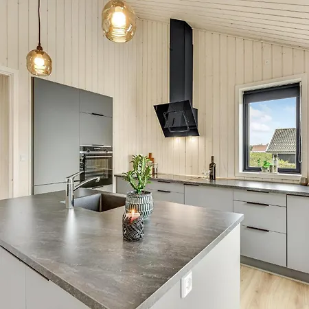 Feriehus In Hvide Sande With Sauna *